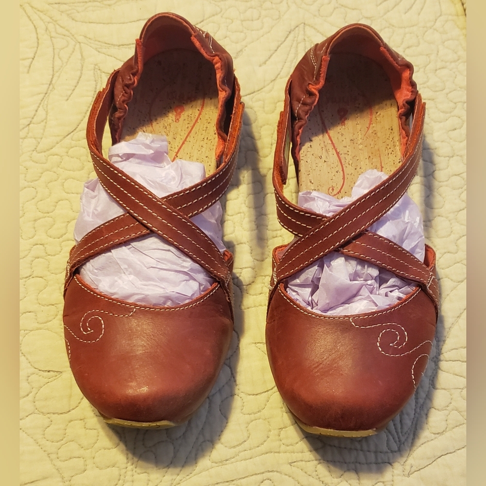 Ahnu Karma leather Mary Jane flats